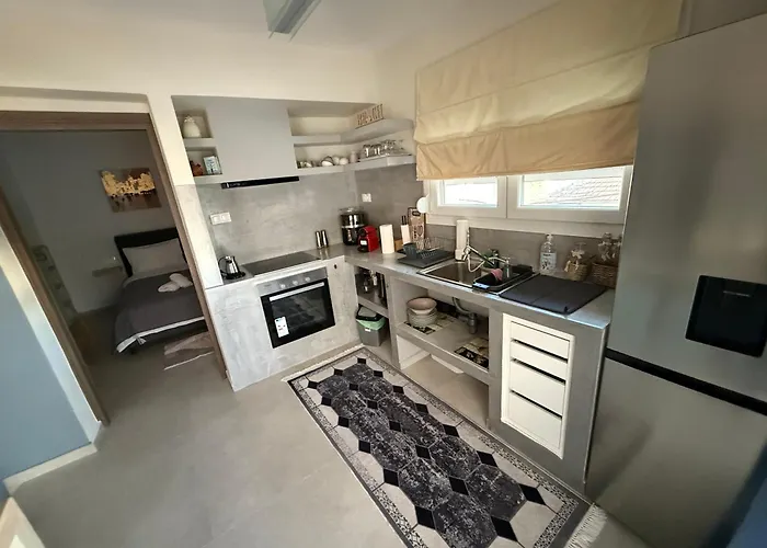 Modern Family Retreat