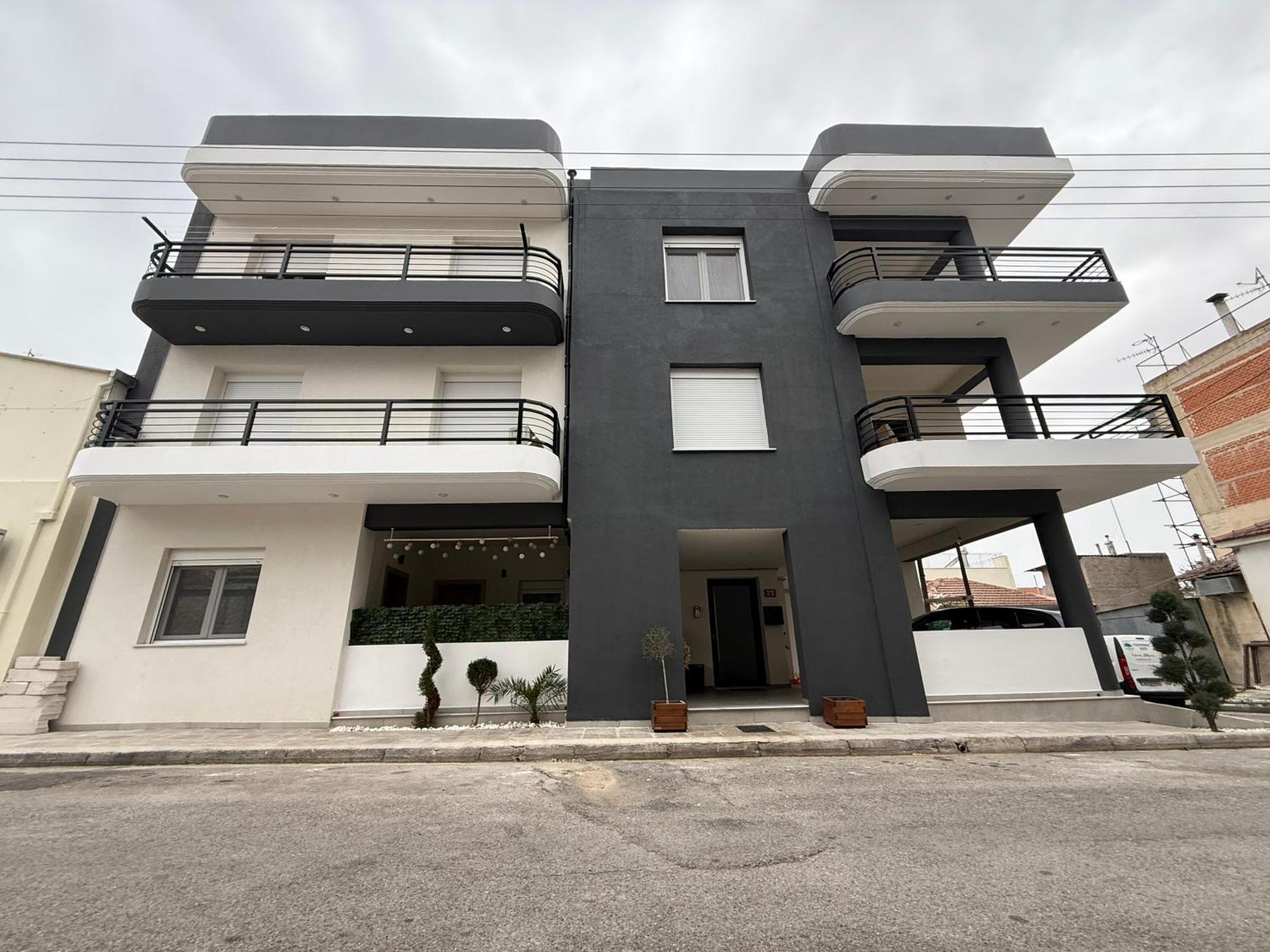 Modern Family Retreat *